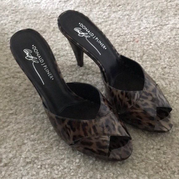 Animal Print Slide by Donald Pliner - Picture 1 of 8